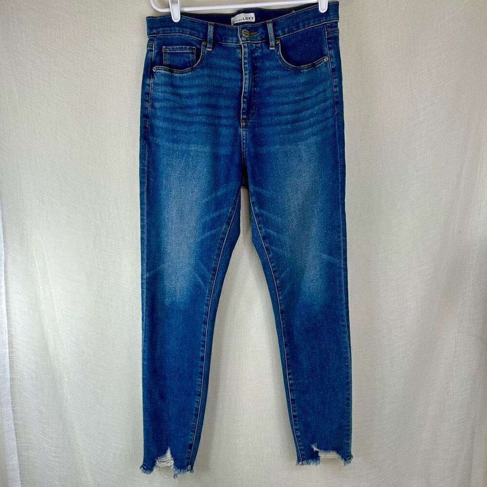 Loft High Waist Distressed Skinny Jeans Womens 8 Whiskered Denim Raw Hemline‎